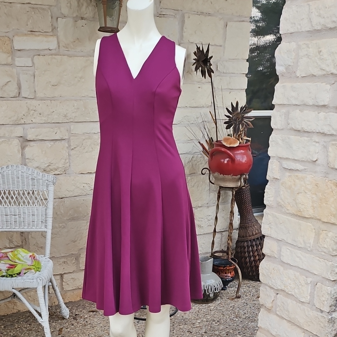 New W Tags Patty Boutik V-Neck Maroon Stretch Midi A-Line Keyhole Dress Xs